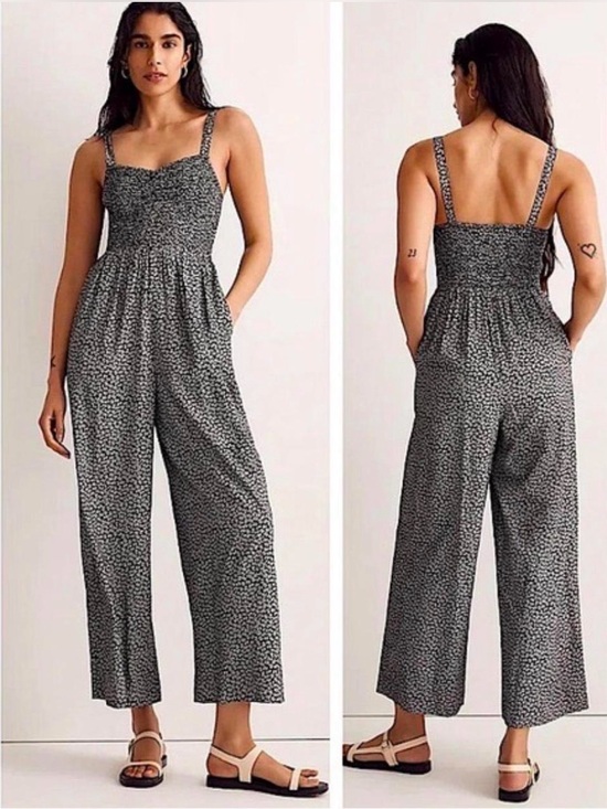 Madewell Pants - Madewell Ditsy Floral Smocked Wide-Leg Jumpsuit in Navy L